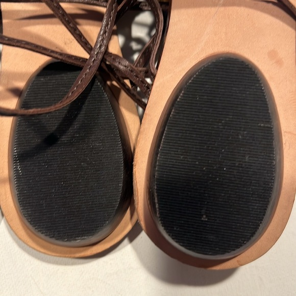 Max Studio Sandals - Picture 5 of 6
